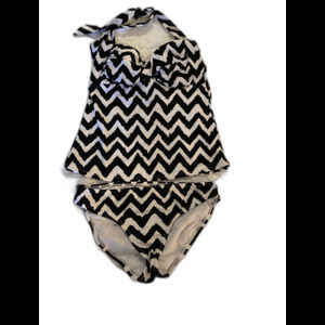Catalina Womens 2 Piece Halter Top Black & White Size Medium Beach Pool Vacation